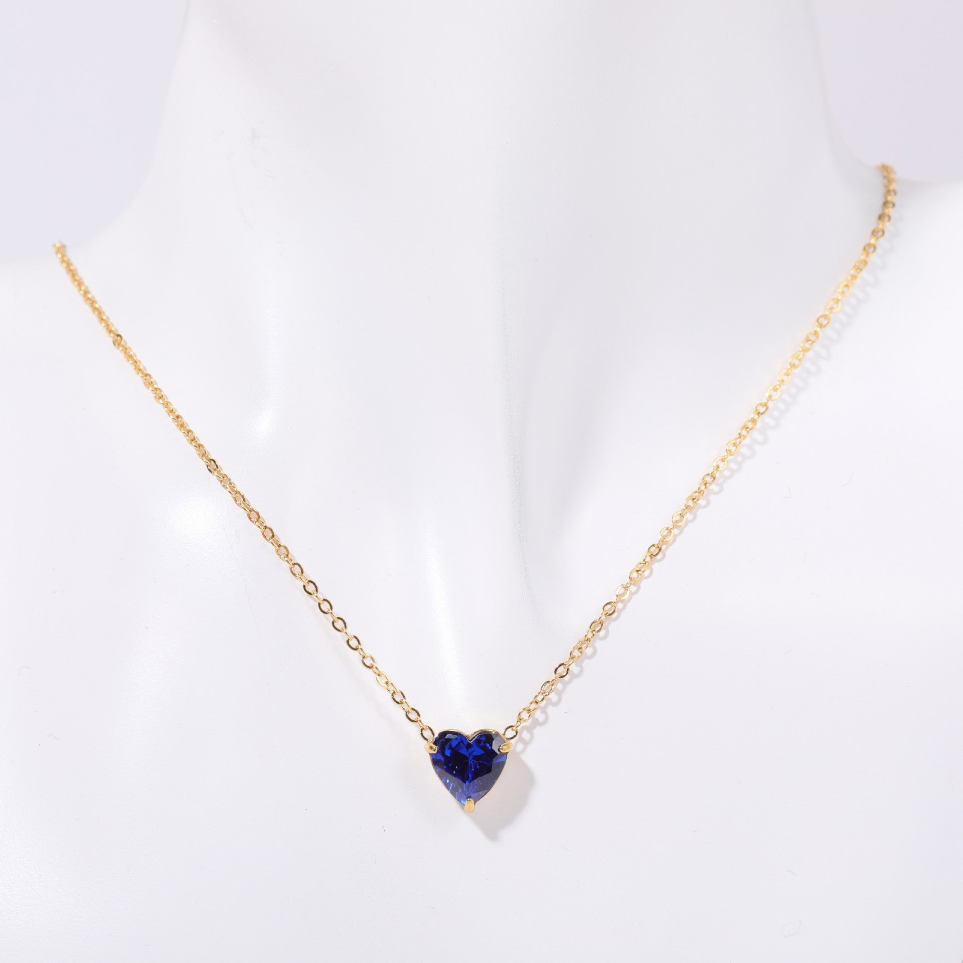 Wholesale Trendy 12 Month Birthstones Heart Pendant Necklace Titanium Steel O Shape Chain Everyday Jewelry Accessory For Boutique Resale