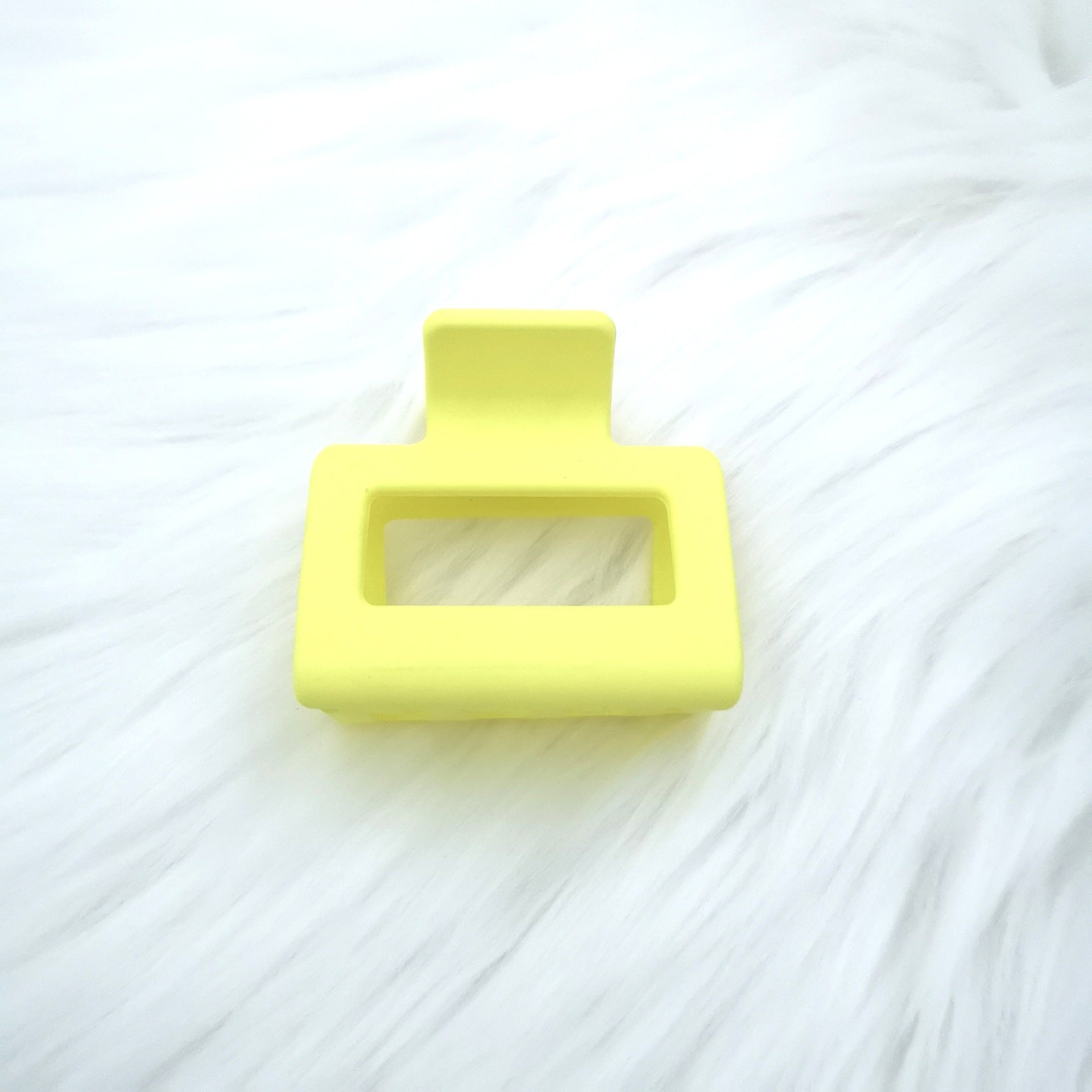 Wholesale Plastic Hollow Square Grab Clip