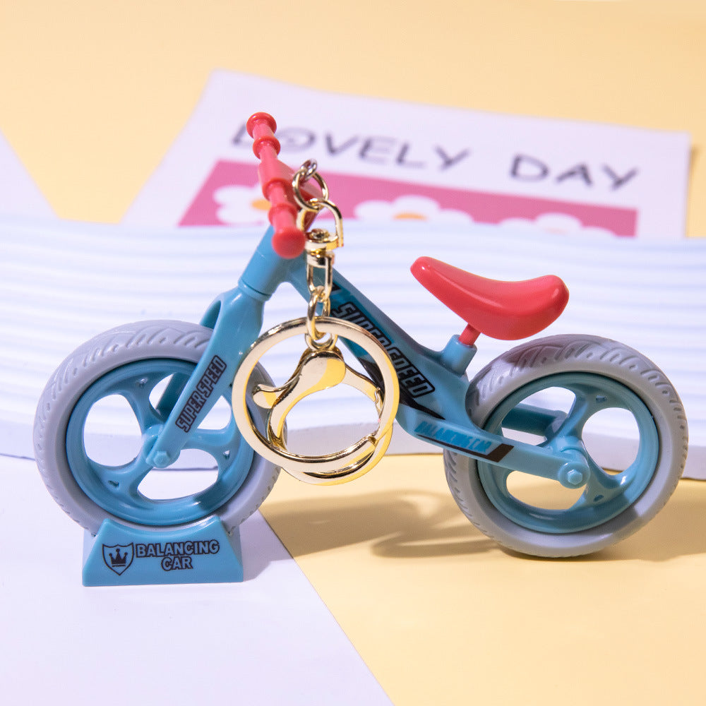 Wholesale Creative activity mountain bike personality male and female couple keychain