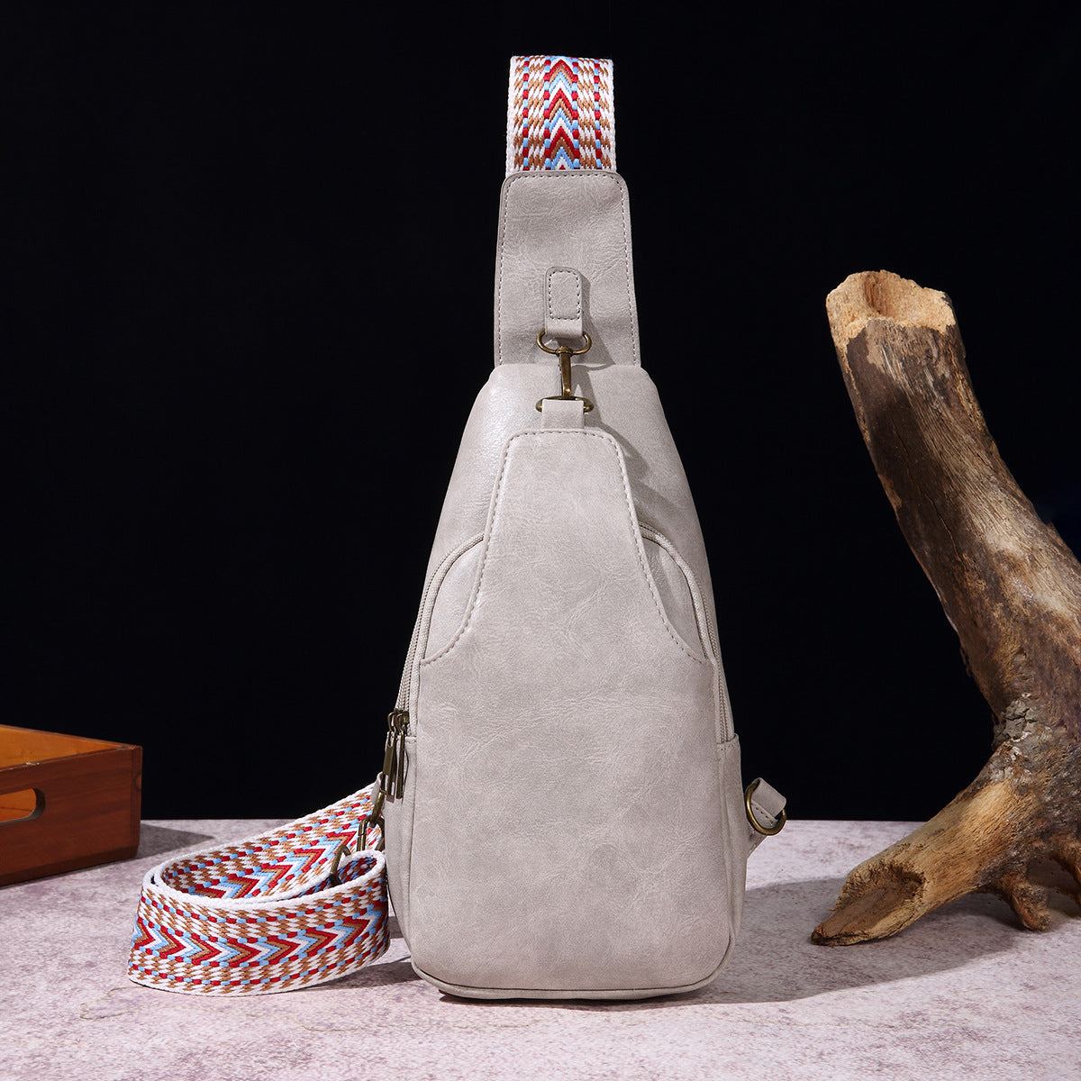 Wholesale Casual Chest Bag PU Solid Color Crossbody Bag Retro Bohemian Style Waist Bag