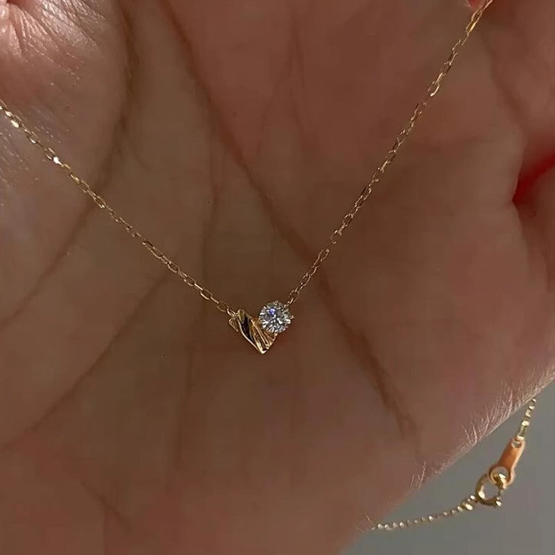 Wholesale Light luxury love flash diamond necklace exquisite versatile clavicle chain