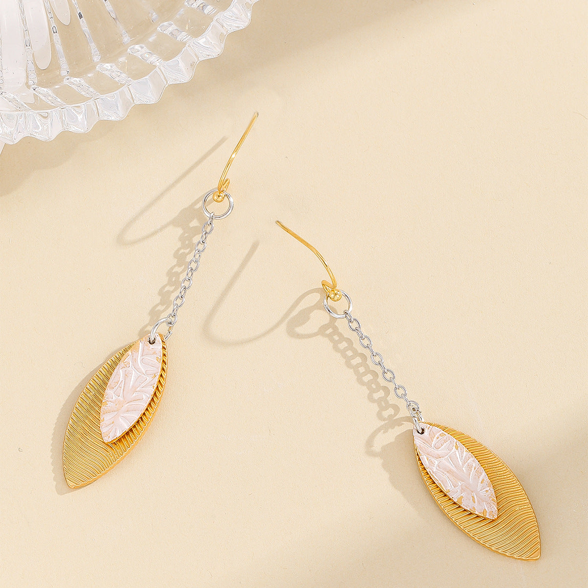 Wholesale Long Leaf Alloy Earrings