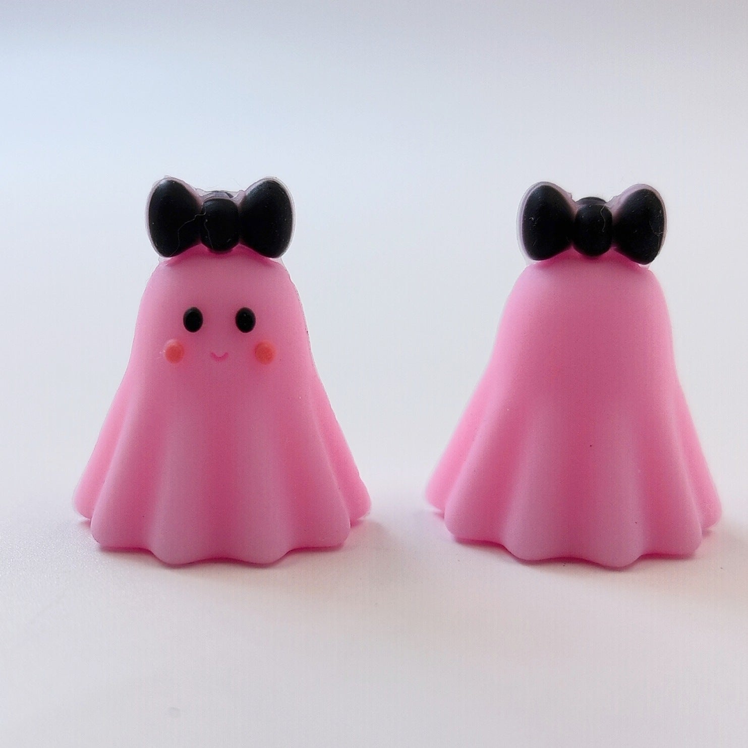 Wholesale 10pcs 3D Hot New Three-dimensional Silicone Ghost Cartoon Toondi Beads