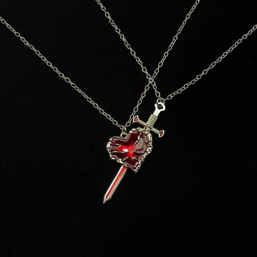 Wholesale Valentine' s Day Liquid Sword Peach Heart Necklace