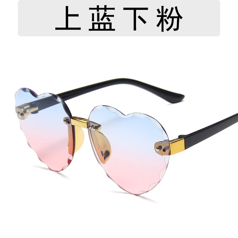 Wholesale Children's Cut Edge Frameless Ocean Film Gradient Peach Heart Sunglasses