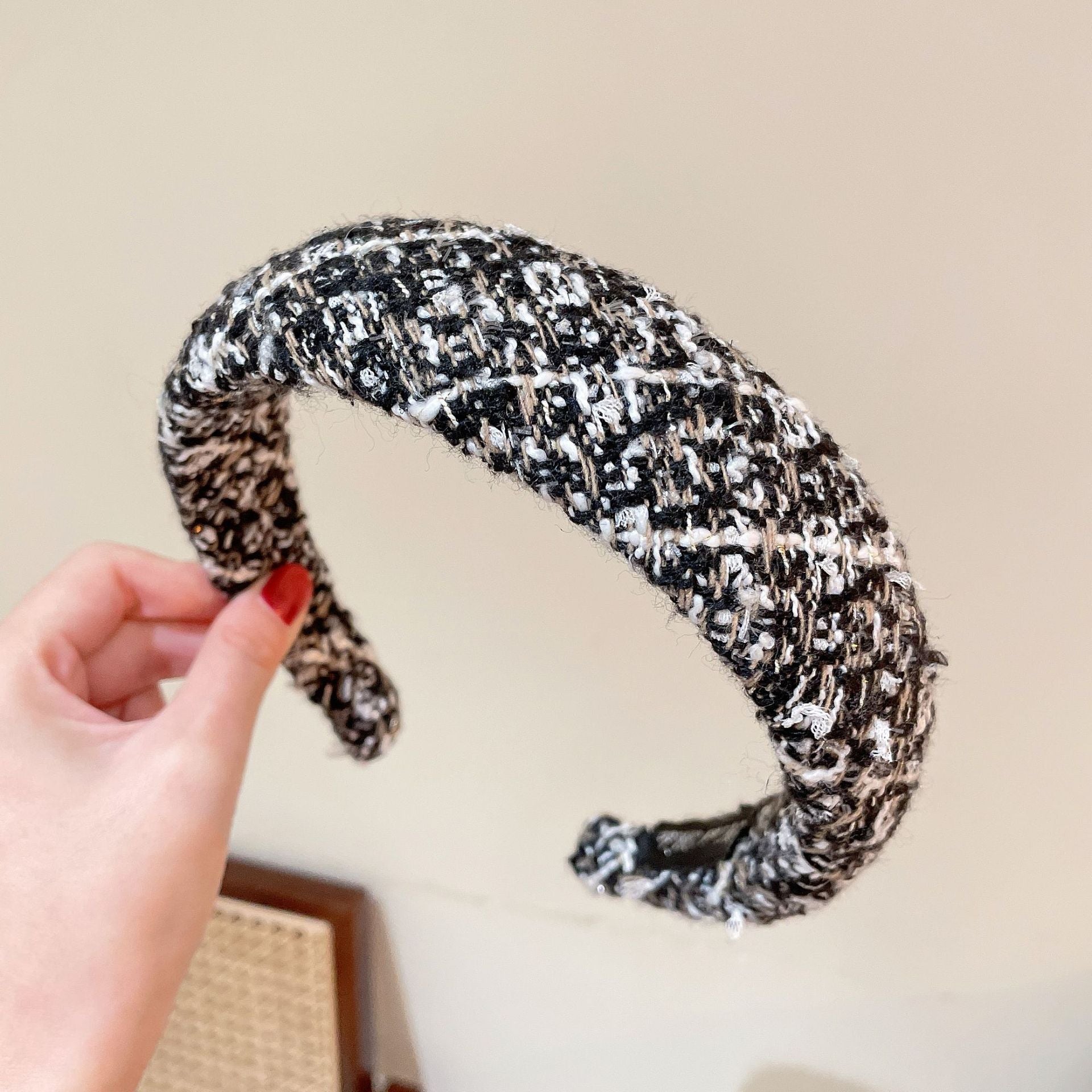 Wholesale Retro French Literary High Skull Sponge Headband