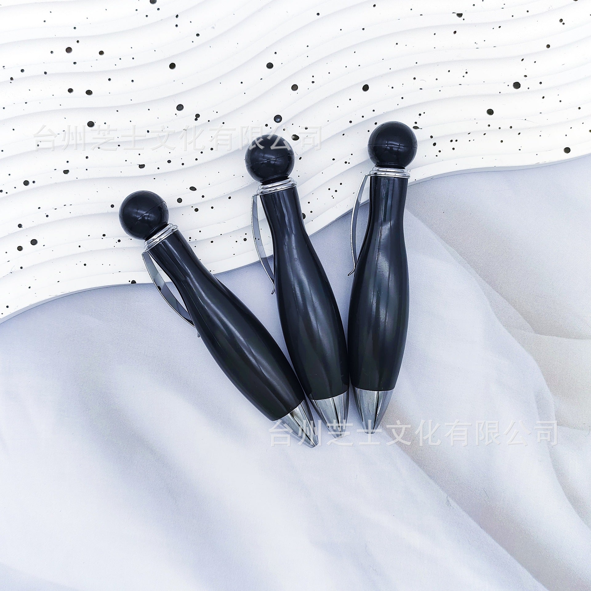 Wholesale 10pcs Multicolor Bowling Ballpoint Pen Cute Spot Print Flower Film Chubby