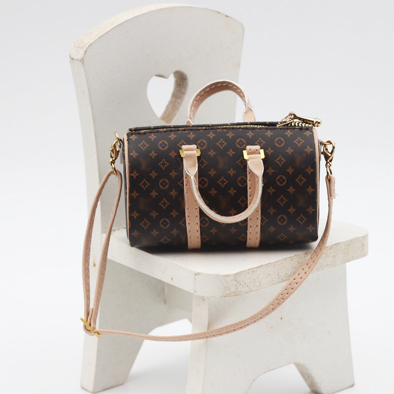 Wholesale Doll Fashion Strawberry Bag Doll Clothes Accessories