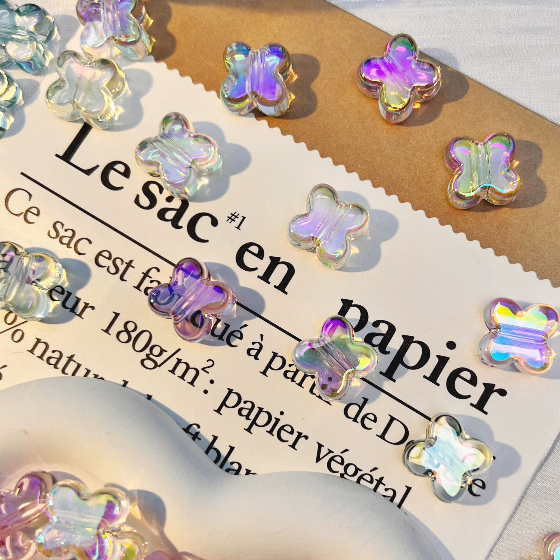 Wholesale 10pcs Colorful translucent clover Acrylic Beads