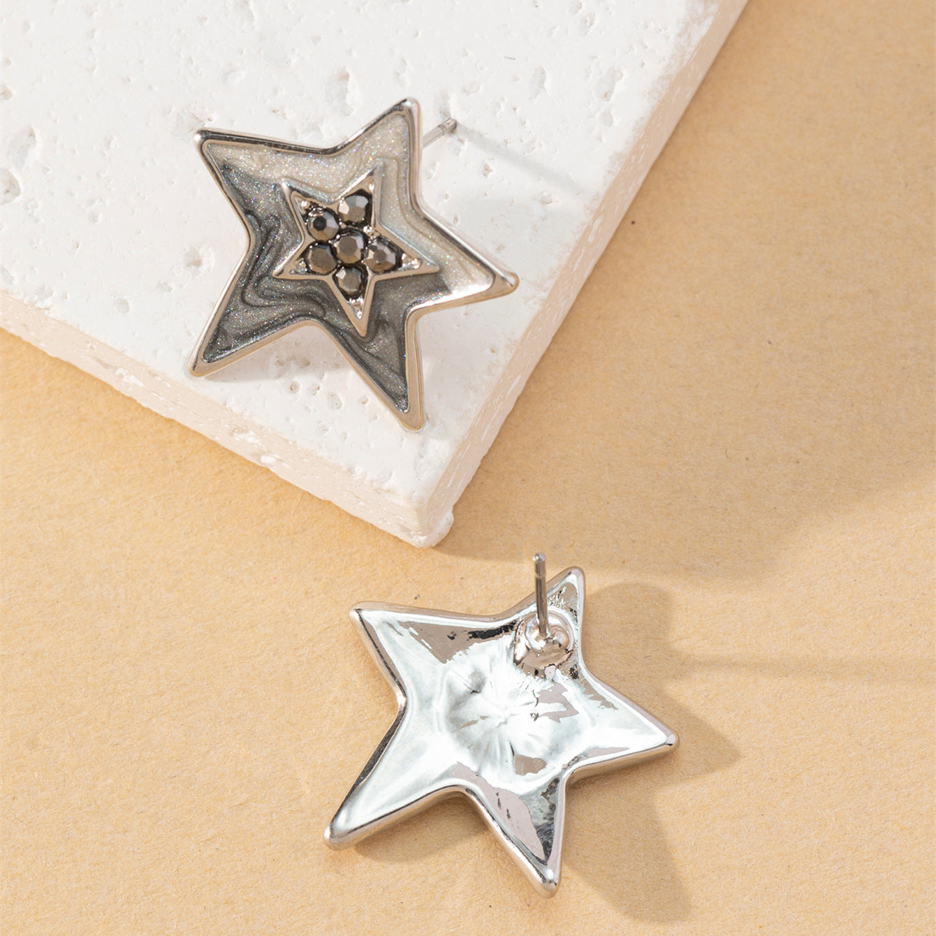 Wholesale Inlaid Diamond Star Alloy Earrings