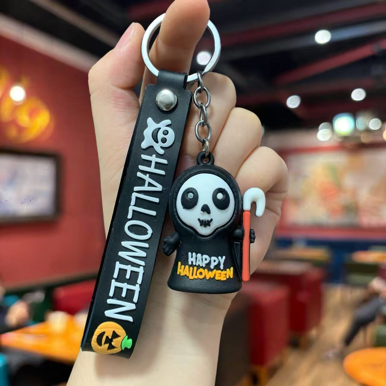 Wholesale  cartoon keychain