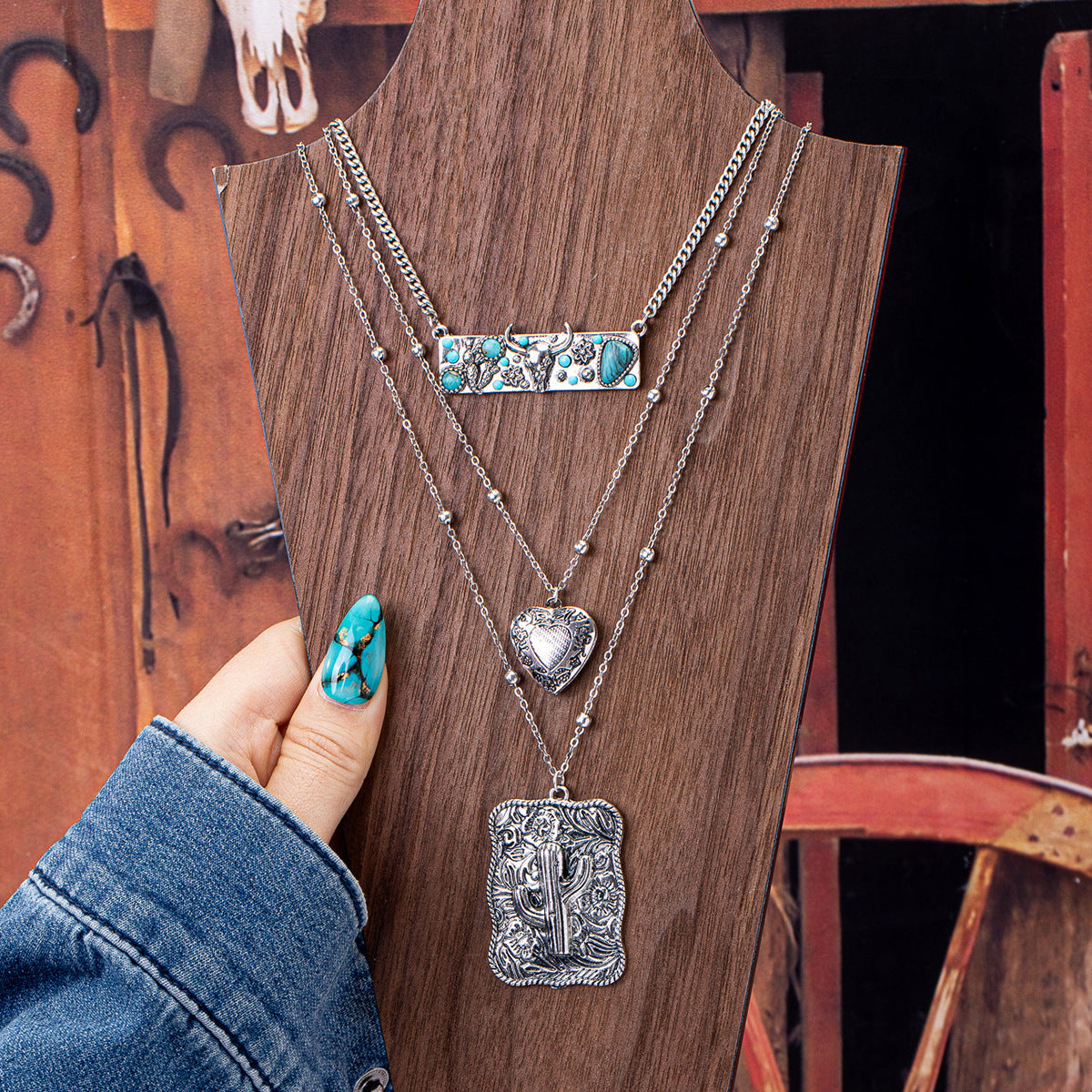 Wholesale Western style necklace