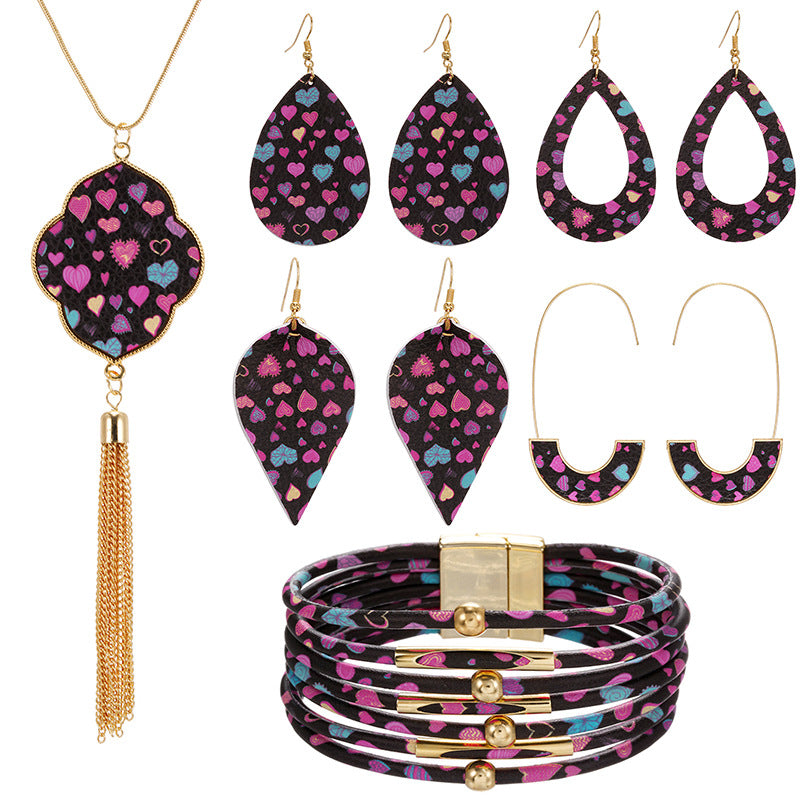 Conjunto de brazalete de arete de cuero de la serie de amor rosa al por mayor