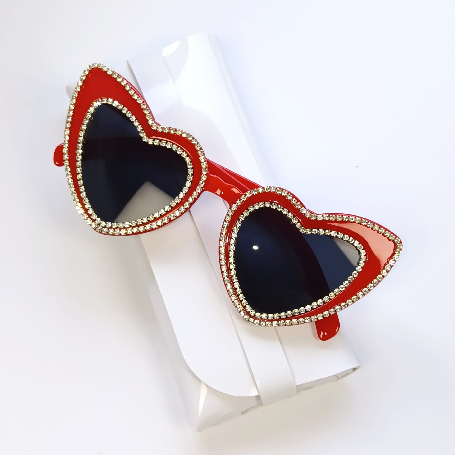 Wholesale Stylish Sunglasses with Diamonds