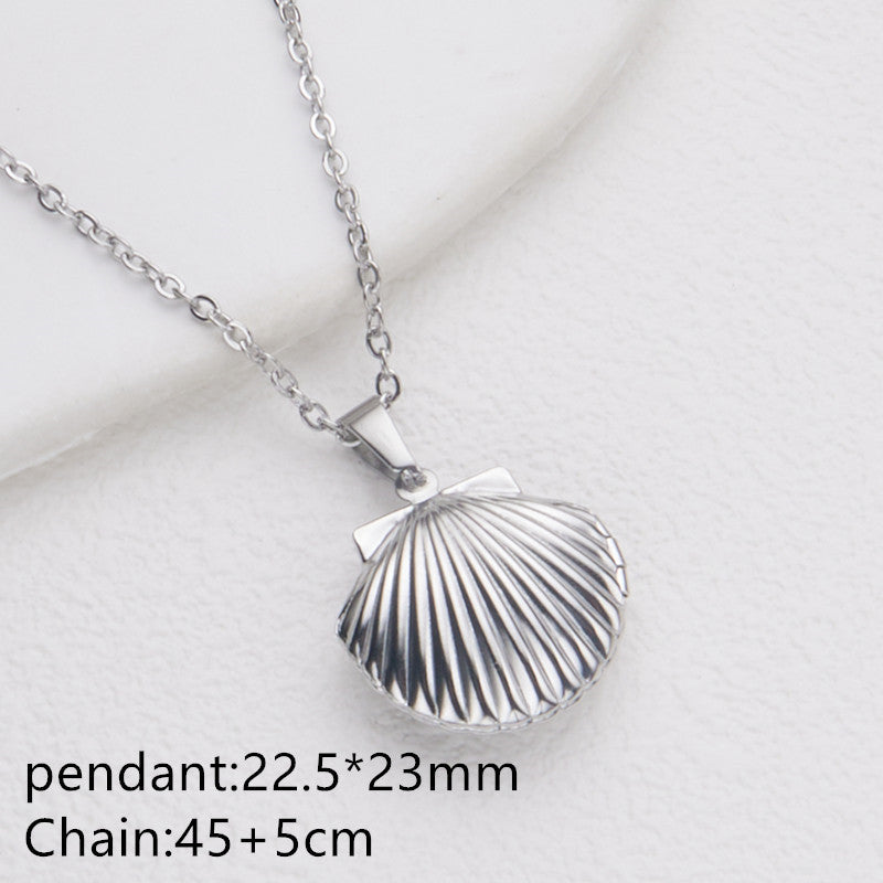 Wholesale Stainless Steel Necklace Gold Heart Pattern Frame Box Pendant O-Chain