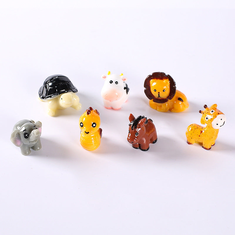 Wholesale of Lion and Elephant Resin Ornaments