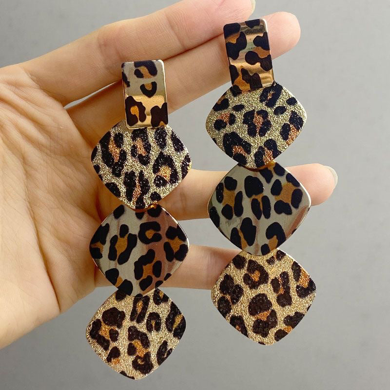 Wholesale Fashion Leopard Print Round Drop Earrings Retro Geometric Earrings For Women Party Jewelry Accessory