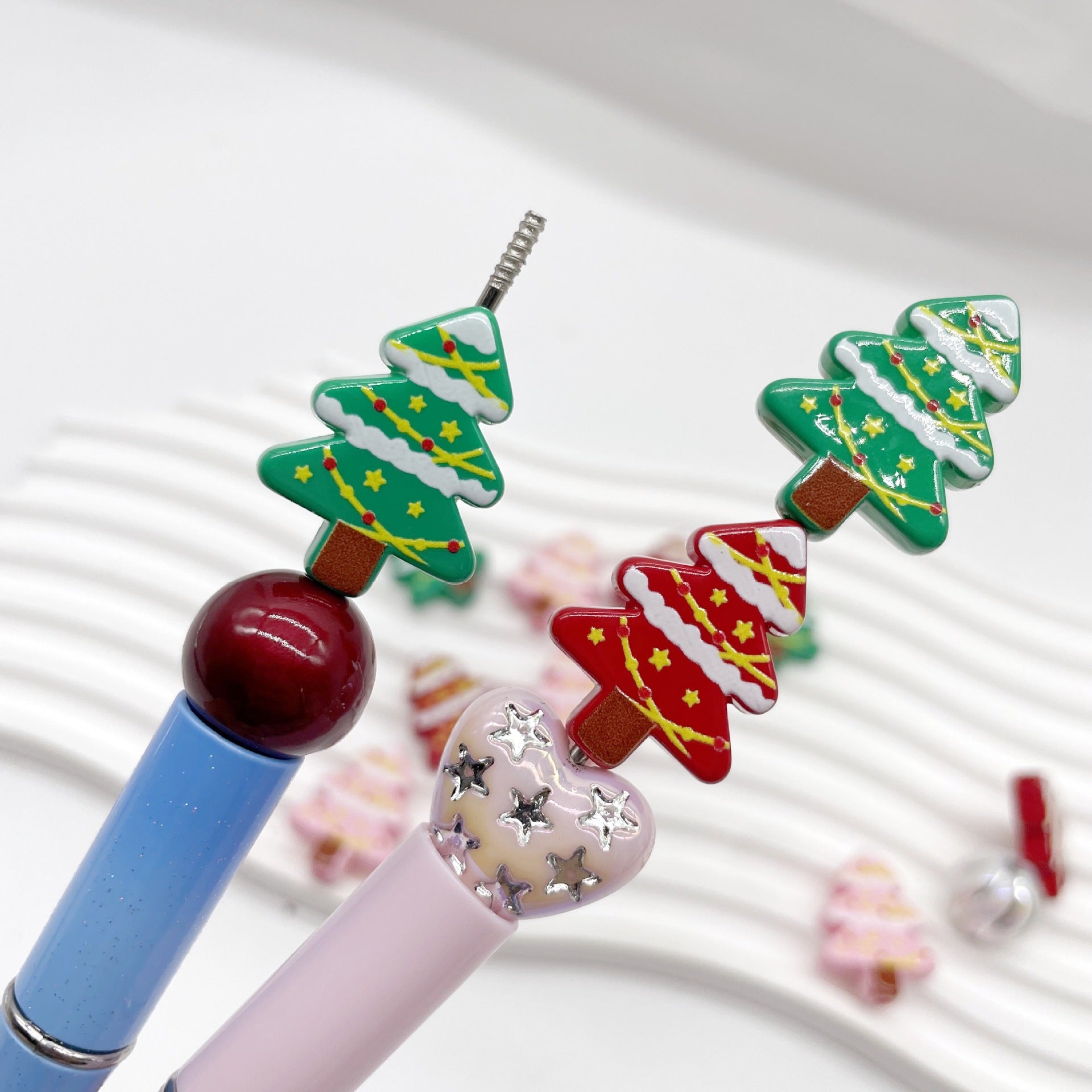 Wholesale 100PCS/PACK Christmas Decoration Cute DIY Loose Beads