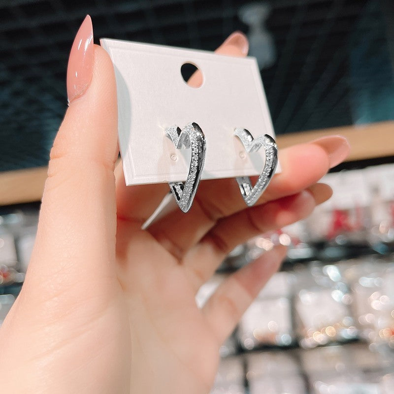 Wholesale Micropaved Zirconia Love Heart Earrings