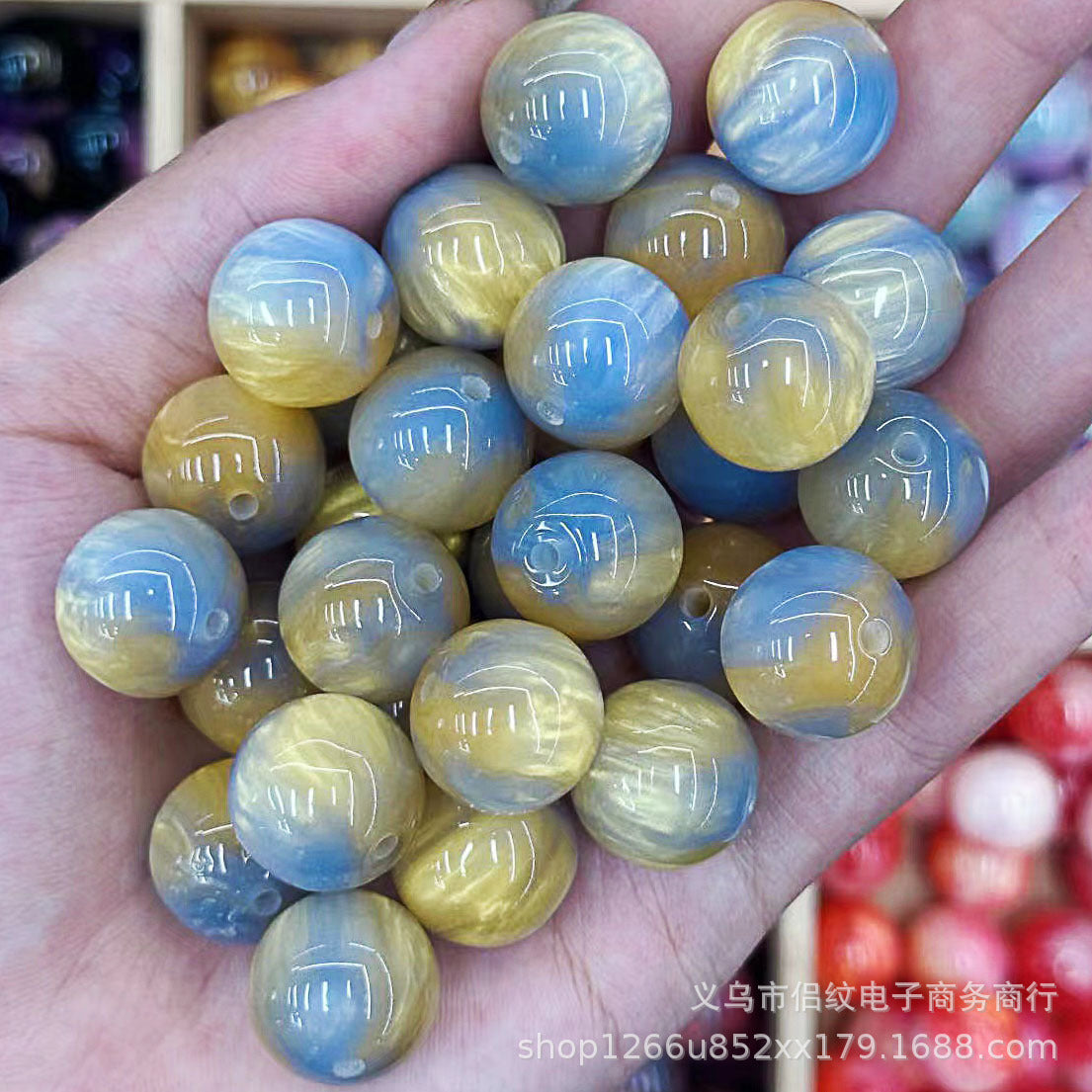 Wholesale 20PCS Pearlescent Moiré Color Gradient Straight Hole Resin Balls