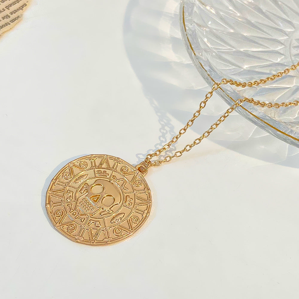 Wholesale Jewelry Pirates of the Caribbean Necklace  Gold Coin Chain Men Skull Necklace Pendant