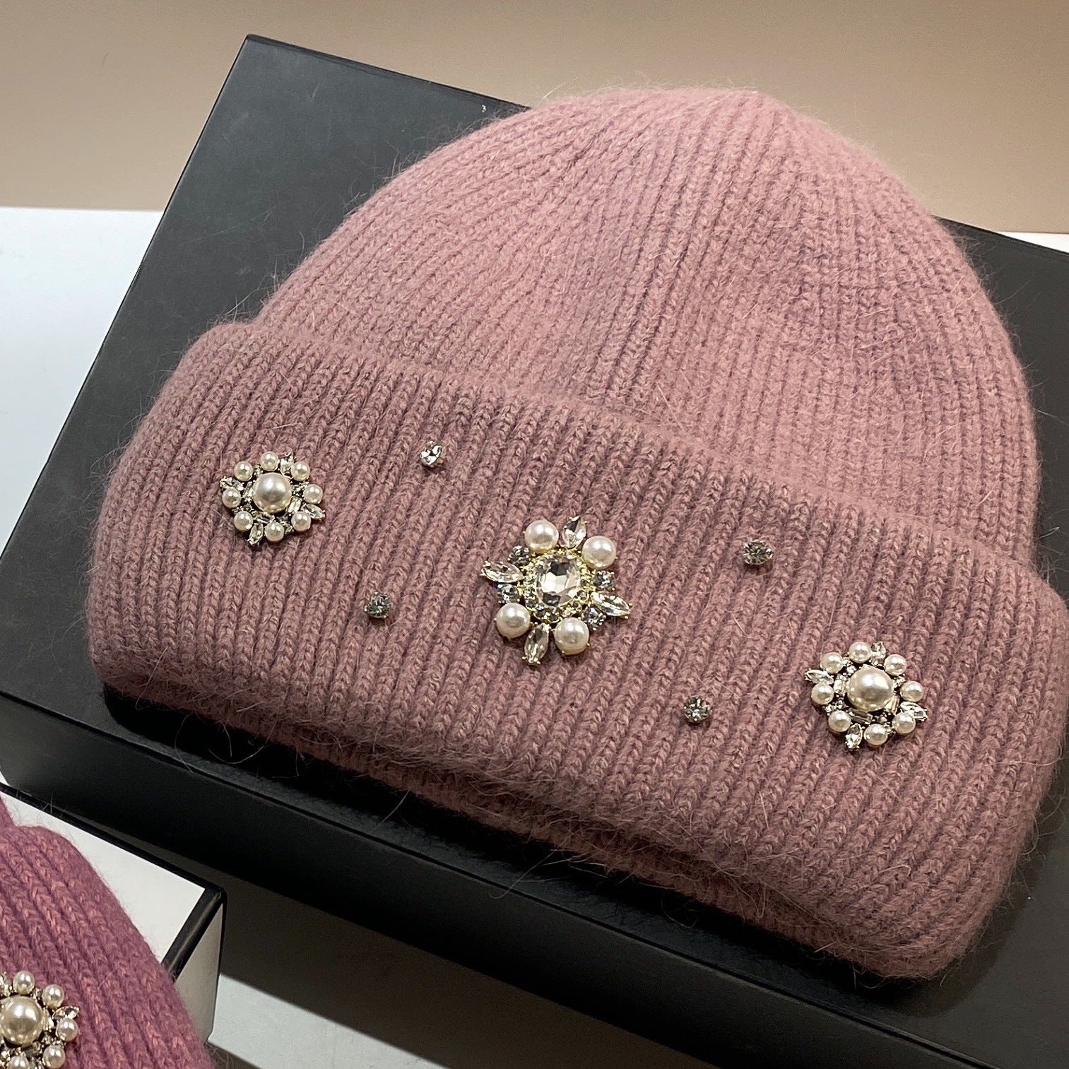 Wholesale Retro Rhinestone Rabbit Fur Warm Thick Plush Knitted Hat