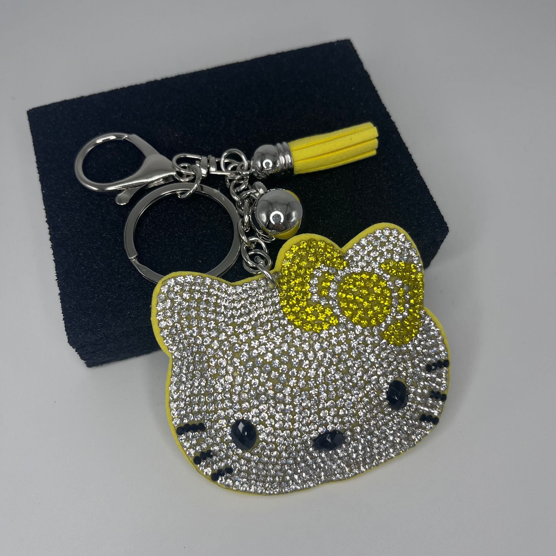 Wholesale Rhinestone Creative Anime Cartoon Studded Hot-Fix Rhinestone Keychain