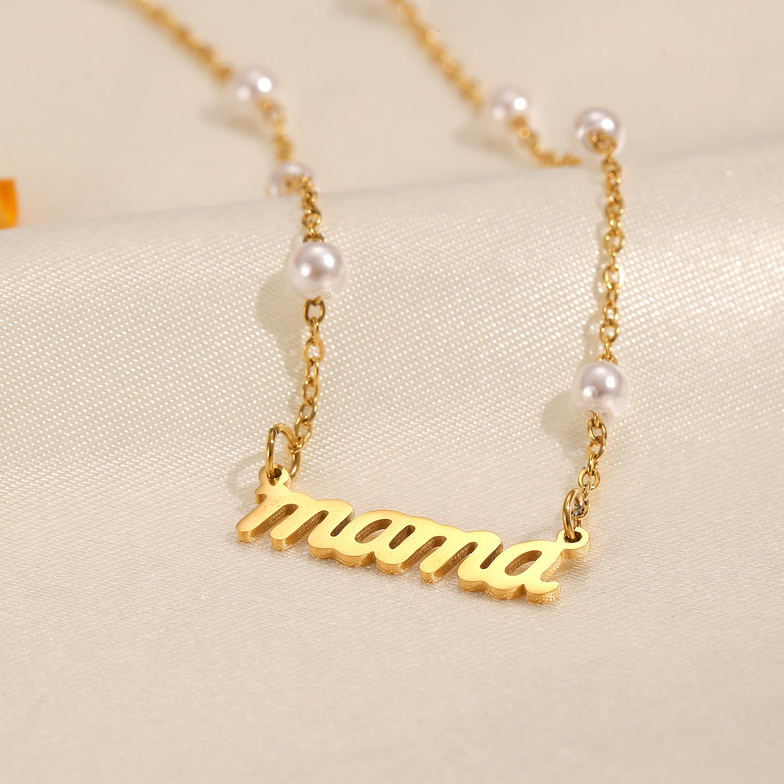 Wholesale Mother' s Day Letter Mama  Necklace Titanium Steel Necklace