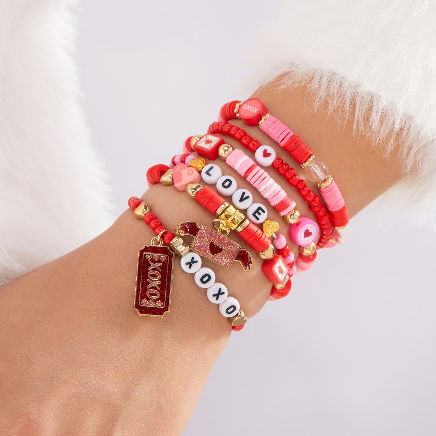 Wholesale Valentine' s Day Love Bracelet Set