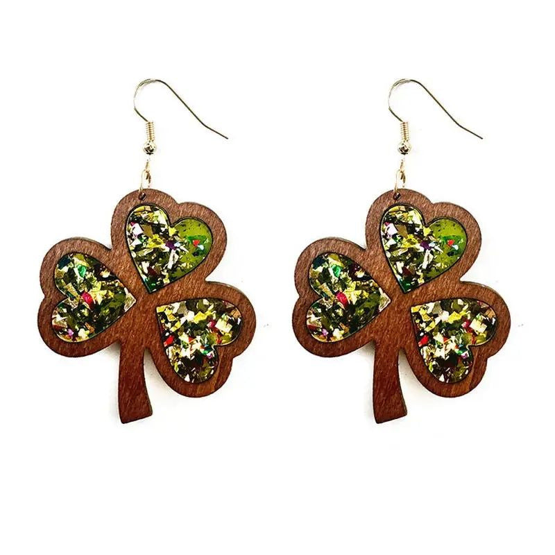 Wholesale Carnival Wooden Lucky Leaf Hinge Patcree Holiday Clover Pendant Earrings