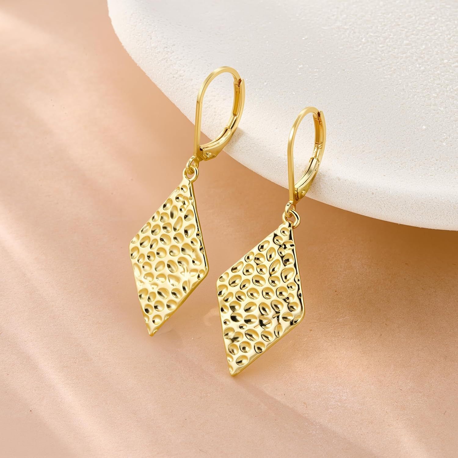 Wholesale Geometric Hammer Pattern Rhombus Earrings