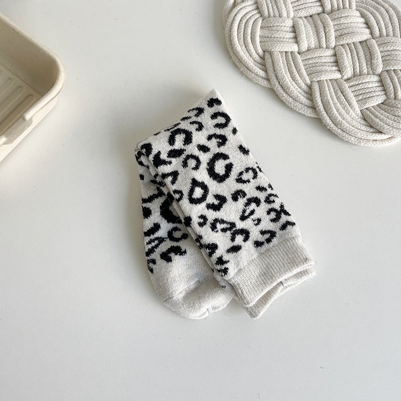 Wholesale Leopard Print Socks, Medium Tube Socks, Winter Warm Wool Socks