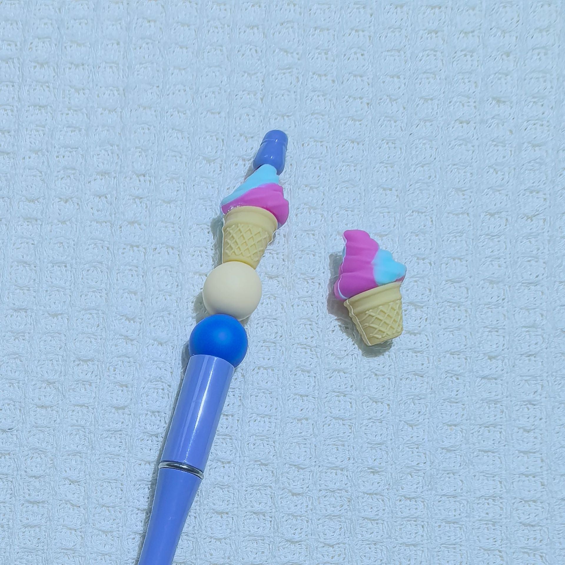 Wholesale 10pcs 3D Silicone Cartoon Beads