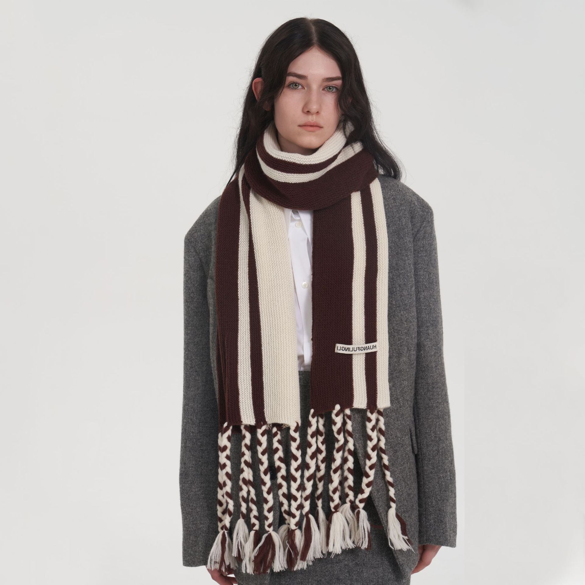 Wholesale Niche Geometric Striped Twist Tassel Knitted Scarf