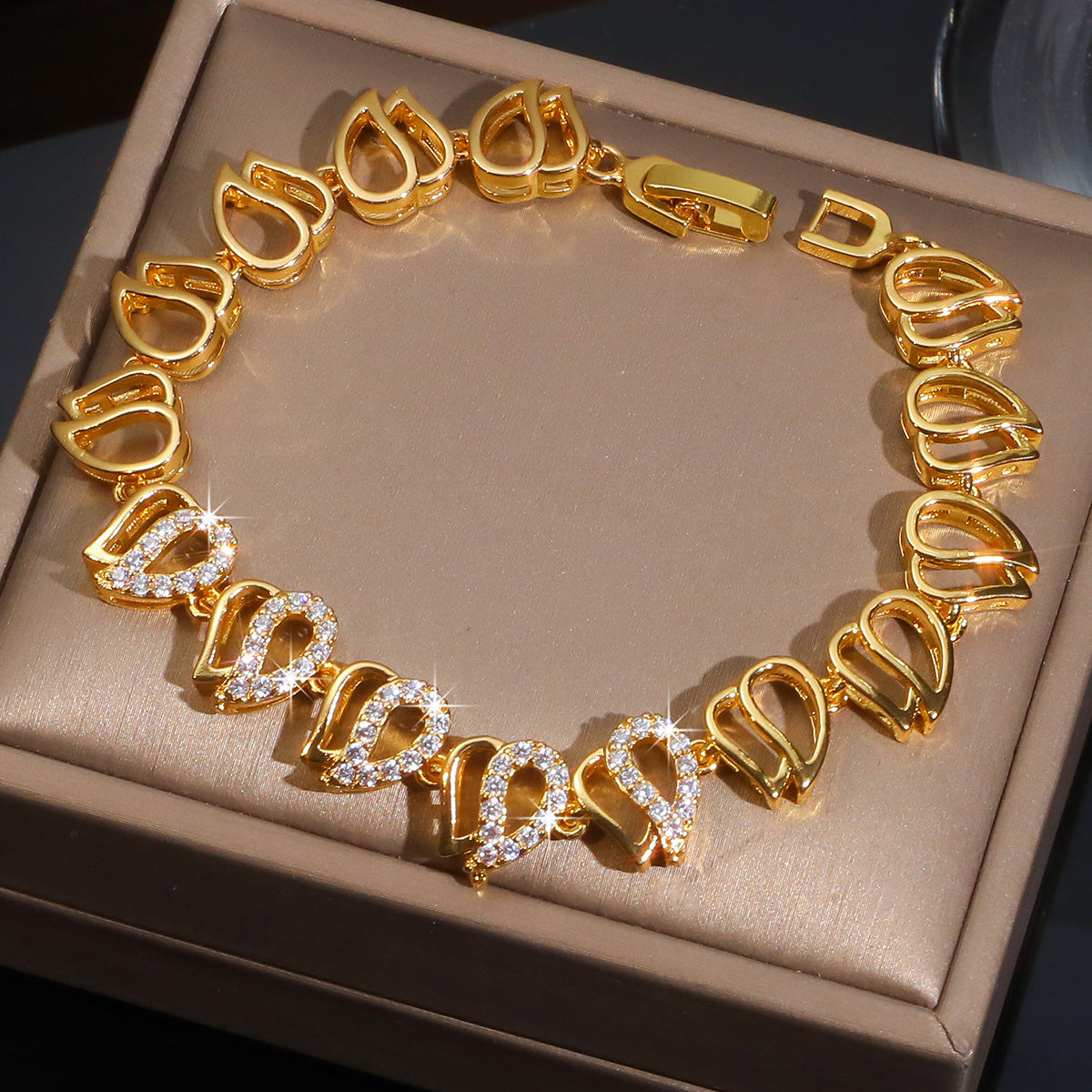 Wholesale Women S Gold Copper Zircon Geometric Rhinestone Bracelet For Dinner Party Evening Wear Chic Fashion Jewelry Gift