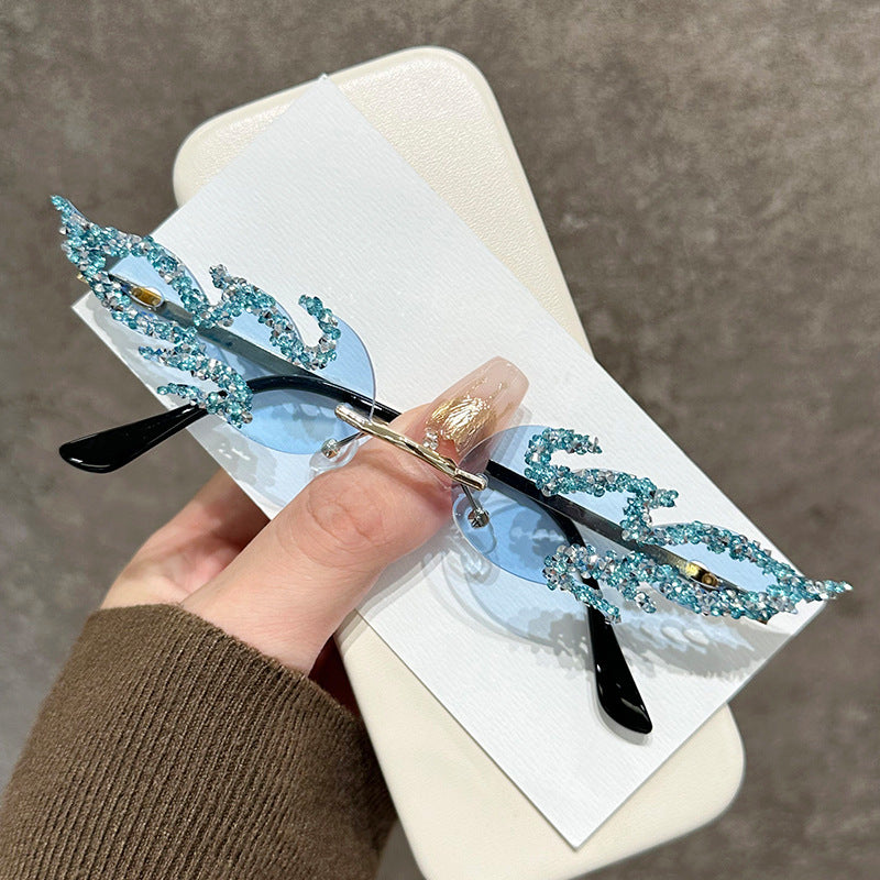 Wholesale Flame diamond personalized trendy sunglasses
