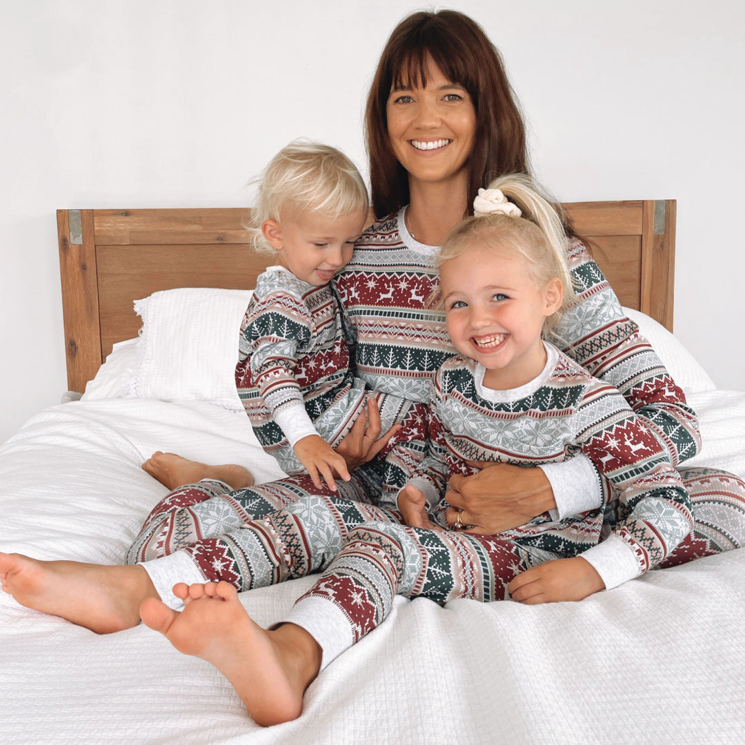 Wholesale Christmas Parent-child Clothing, Home Clothes, Family Pajamas Set