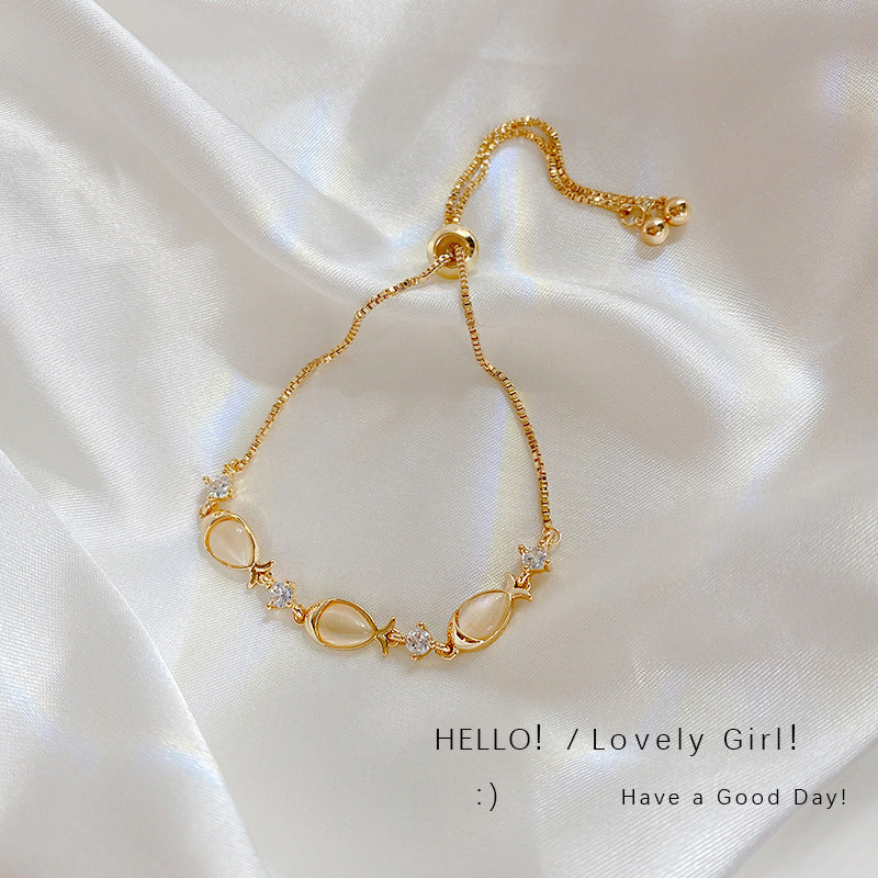 Wholesale titanium steel female niche all-match light luxury high-end lovers bracelet