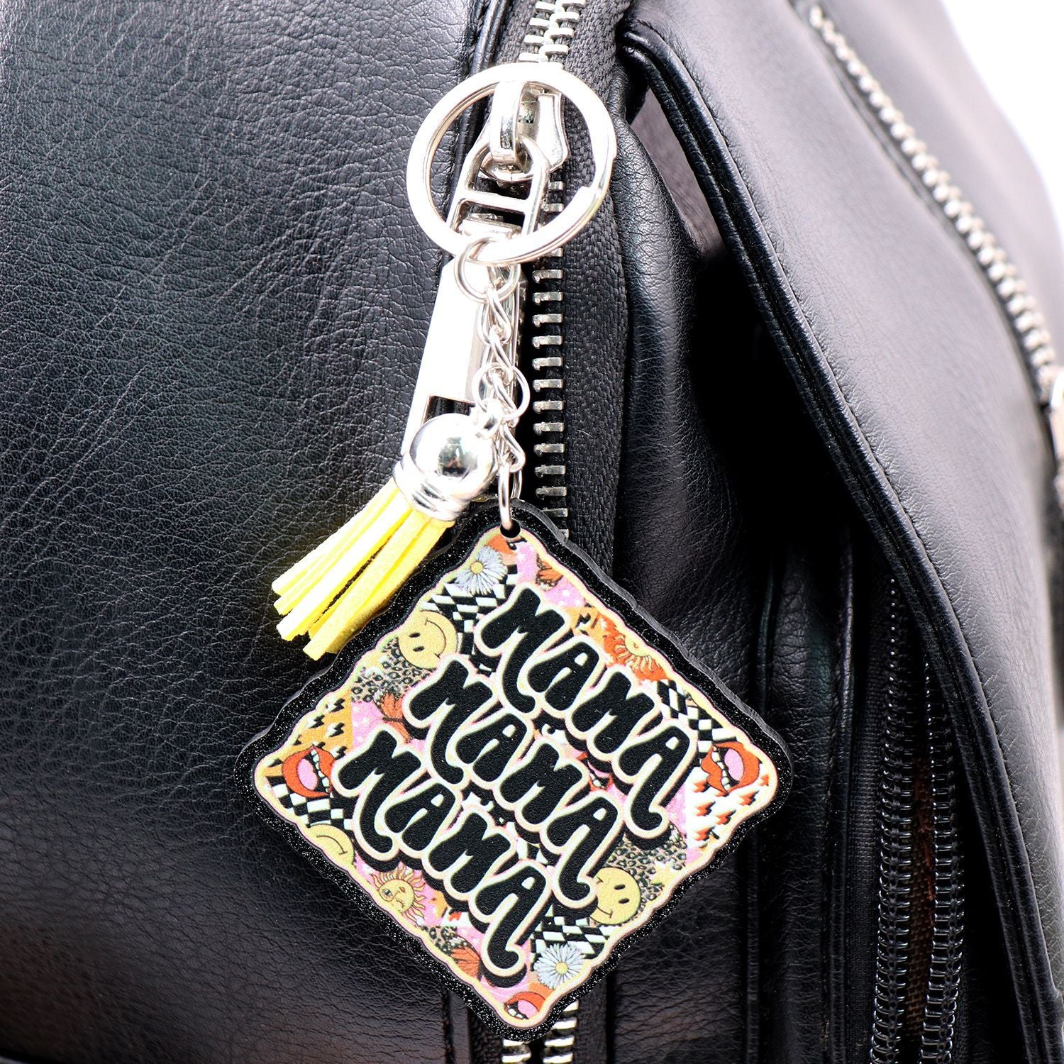 Wholesale Mama Mother's Day Acrylic Cow Love Keychain