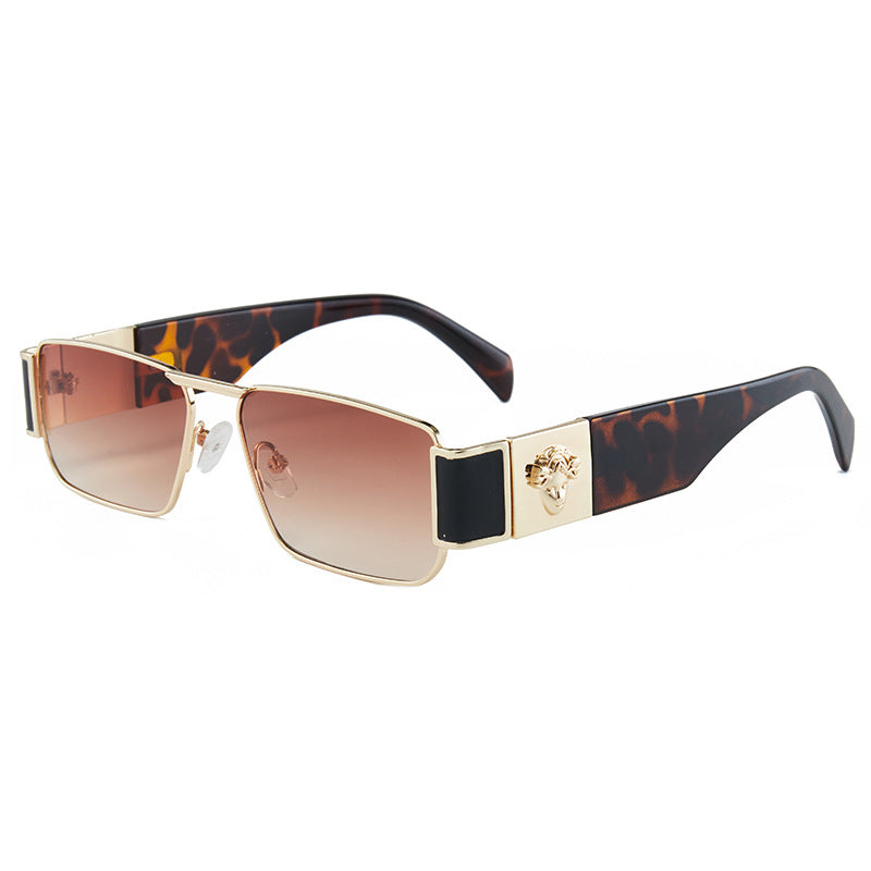 Wholesale fashion men' s and women' s small-frame sunglasses gradient wide-leg glasses