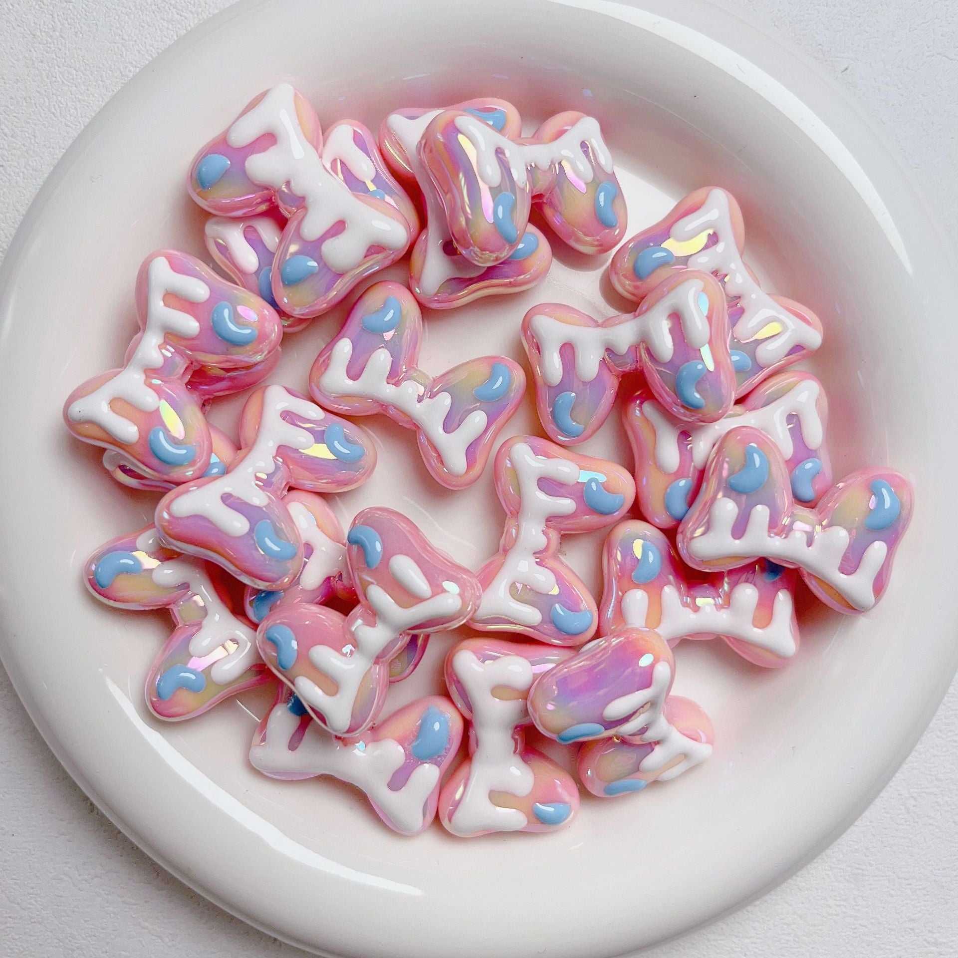 Wholesale Acrylic Hand Painted Bow Love Beads