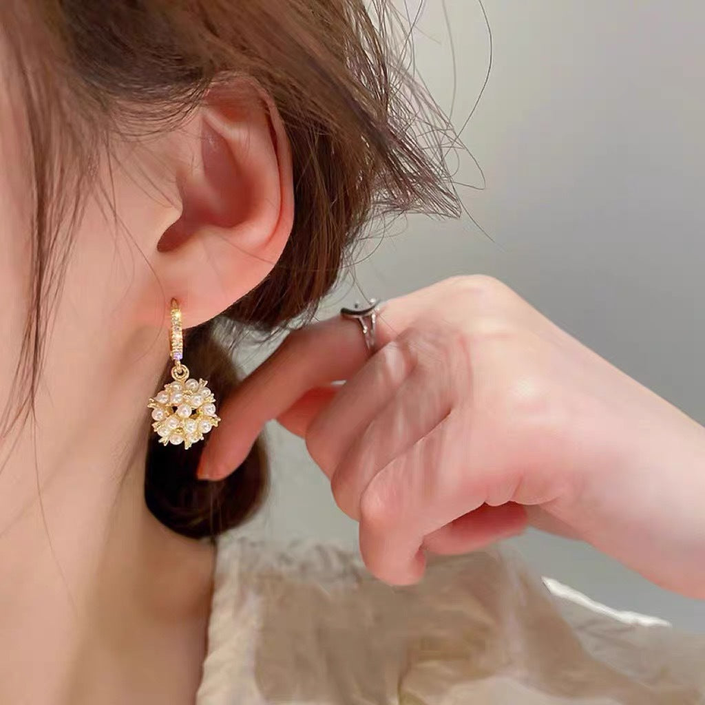Wholesale  Pearl Earrings for Women,  High-End Versatile Stud Earrings