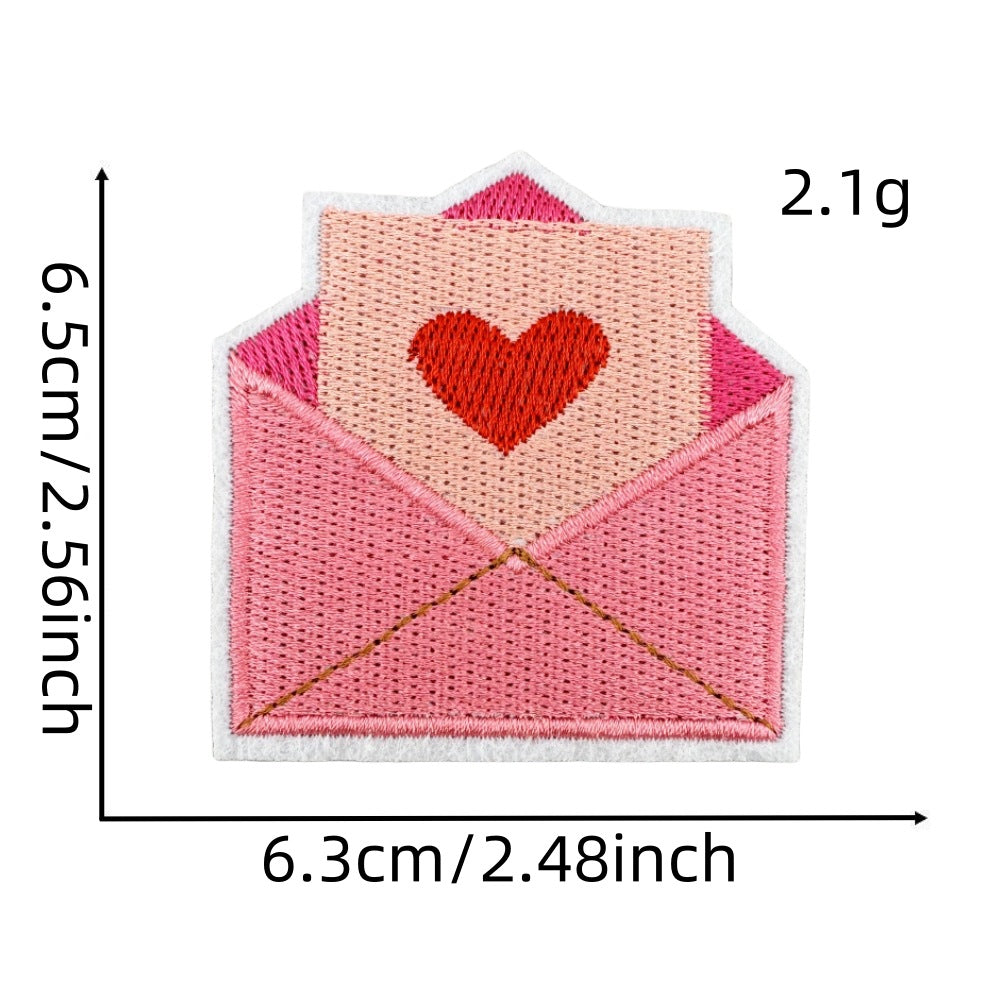 Wholesale Embroidered Iron On Patch Pink Valentine Hearts Cute Bear Design Wedding Scrapbook Decor Fashion DIY Accessory