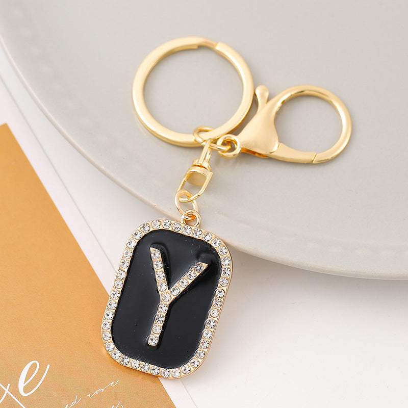 Wholesale Creative 26 English Letters Zinc Alloy Keychain