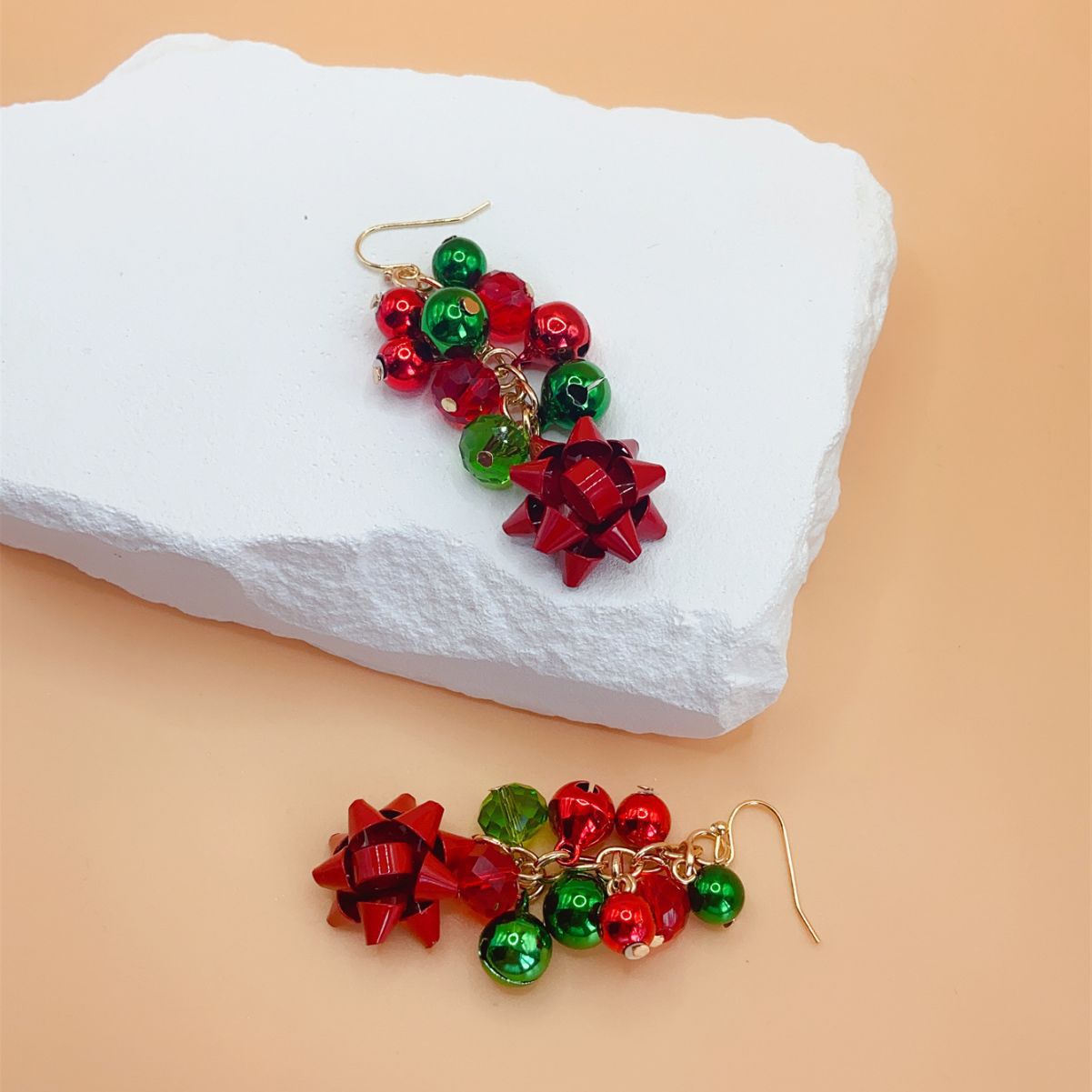 Wholesale Christmas series exaggerated red and green color snowflake Bell tassel Carnival earrings