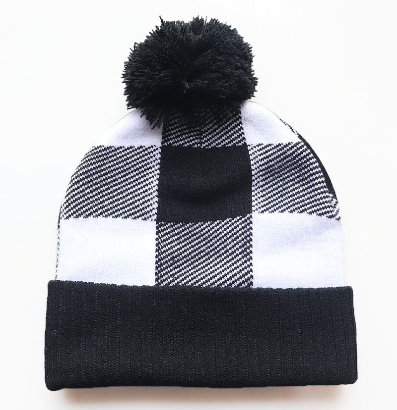 Wholesale Classic Popular Jacquard Plaid Warm Ball Autumn and Winter Trend Beanie
