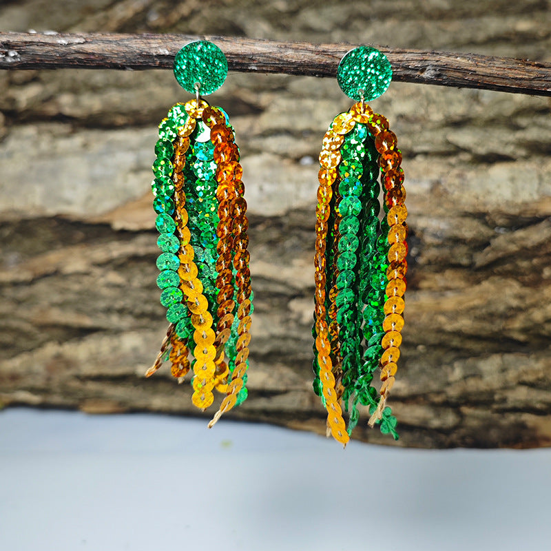 Wholesale Shiny Laser Green Sequin Round Tassel San Patrick Atmosphere Earrings