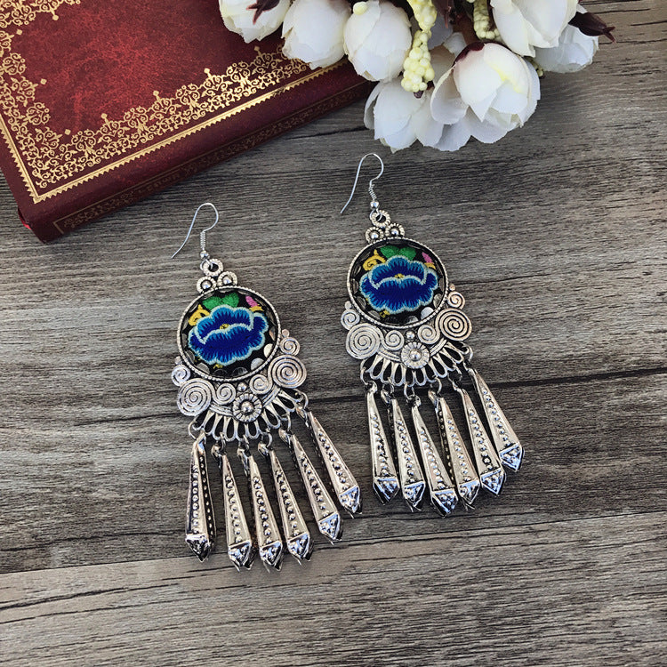 Wholesale Chinese Retro Alloy Earrings