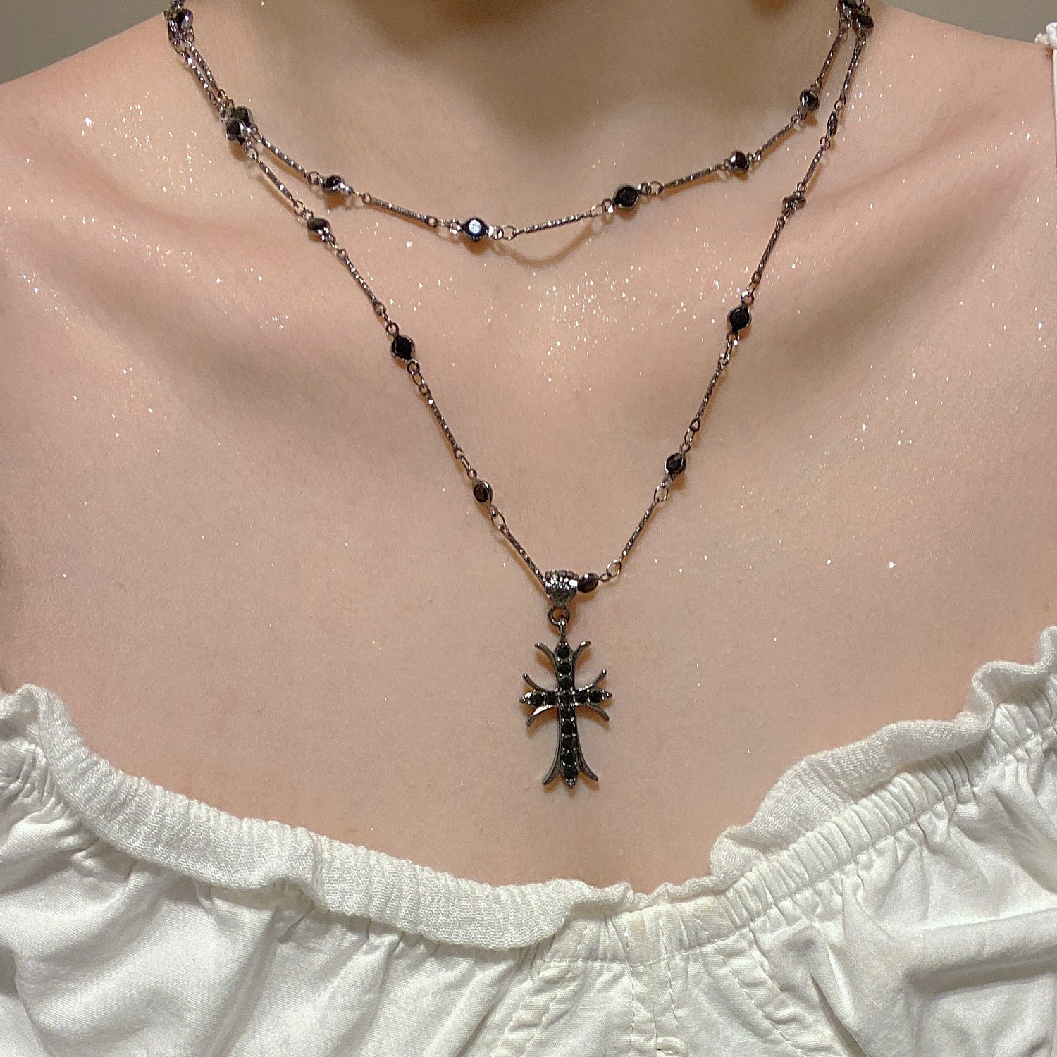 Wholesale Zinc Alloy Gothic Cross Pendant Necklace Punk  Design Electroplated Finish Fashion Jewelry Gift For Women