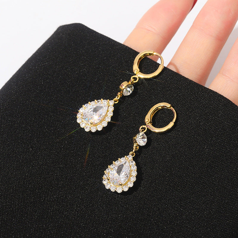 Wholesale Design with Exquisite and Refined Temperament Earrings